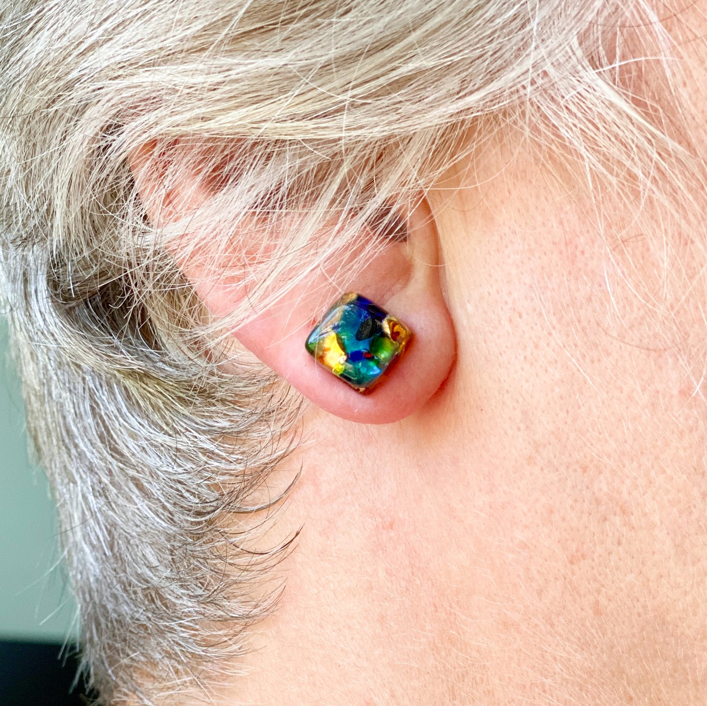 Murano plate glass square studs