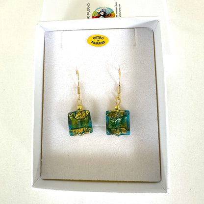 Sole gold earrings
